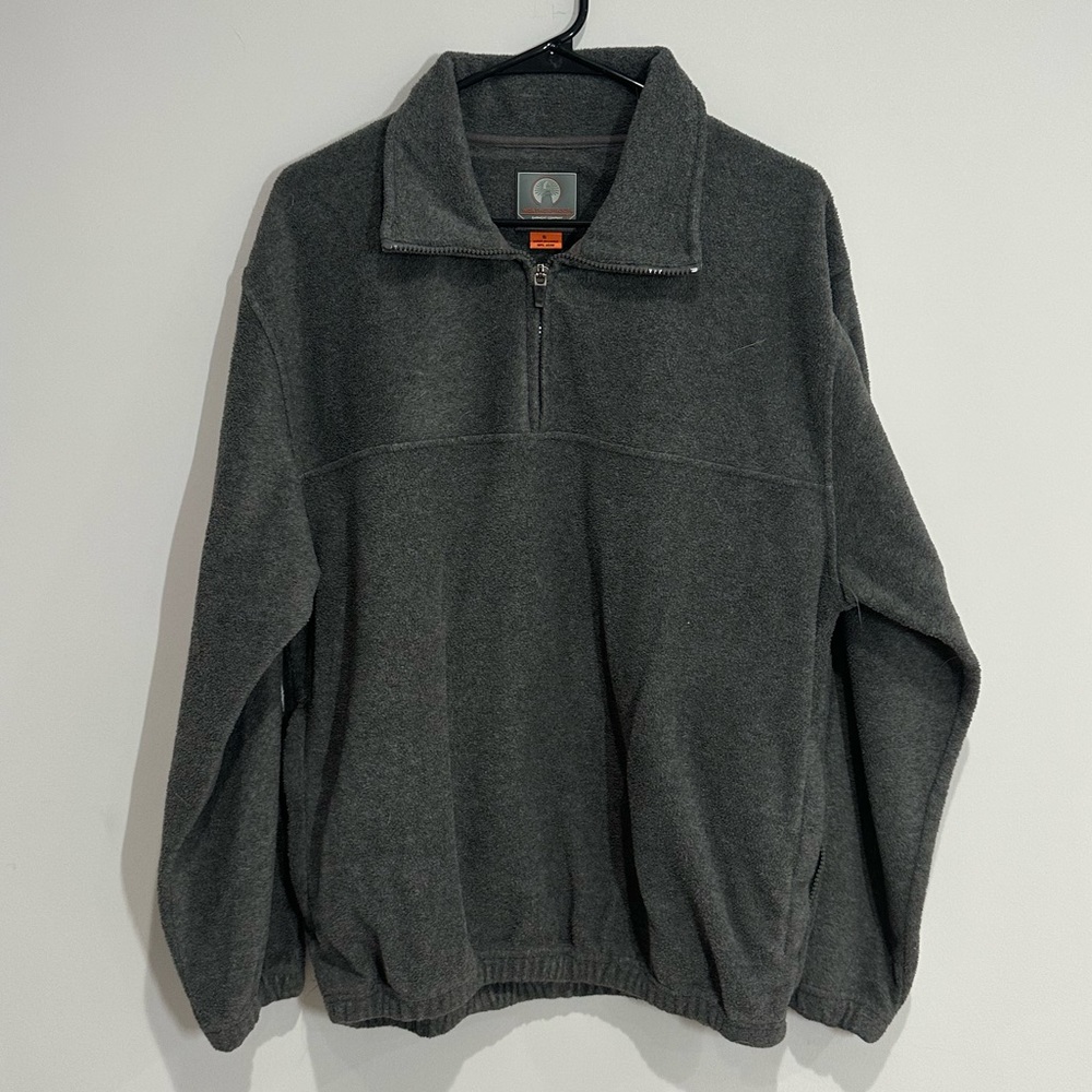Weatherproof quart zip fleece pullover. Size Small